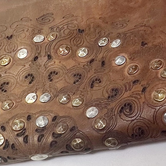 😻VTG Leather Studded Wallet - Picture 7 of 8